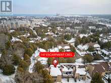 7 - 147 ESCARPMENT CRESCENT Collingwood