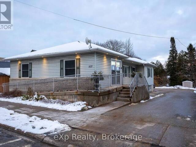 527 BERFORD STREET South Bruce Peninsula Ontario