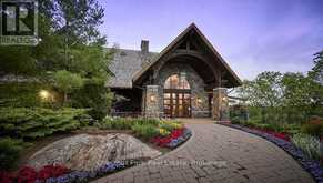 410 - 120 CARRICK TRAIL Gravenhurst