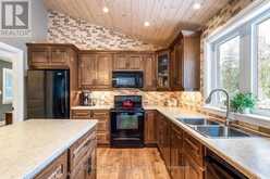 40 PINE FOREST DRIVE South Bruce Peninsula