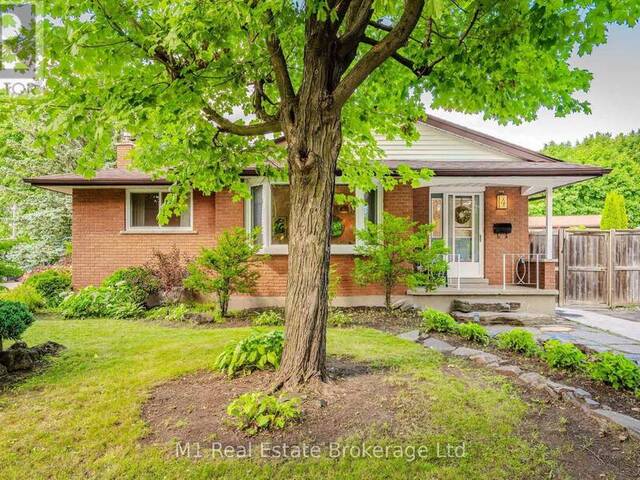 4 BLACKBIRD CRESCENT Guelph