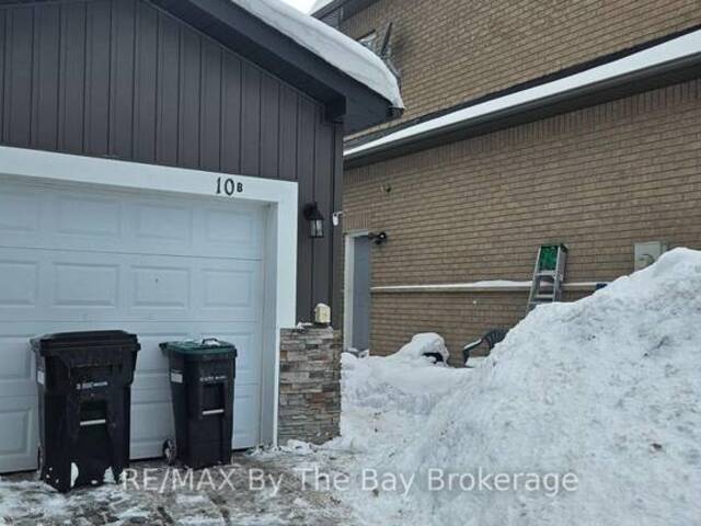 UNIT B - 10 ELM DRIVE Wasaga Beach Ontario