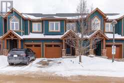 11 WILDROSE TRAIL Collingwood