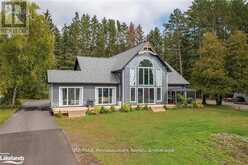 379 SANTAS VILLAGE ROAD W Bracebridge 