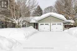 33 MEADOW HEIGHTS DRIVE Bracebridge