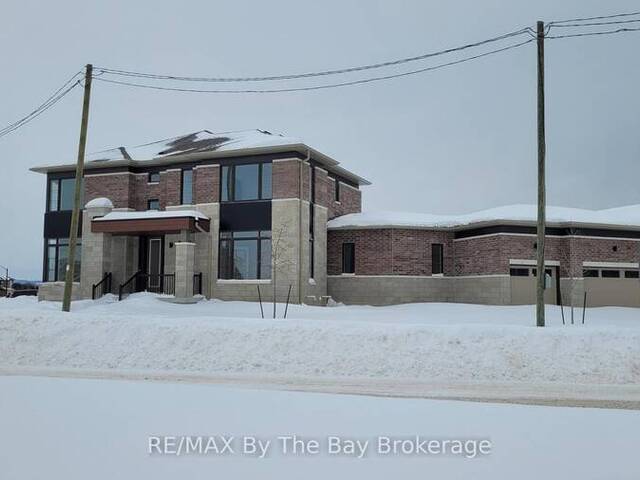 105 SUN VALLEY AVENUE Wasaga Beach