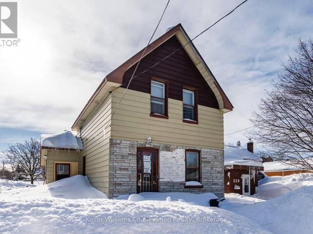 225 HUGEL AVENUE Midland Ontario