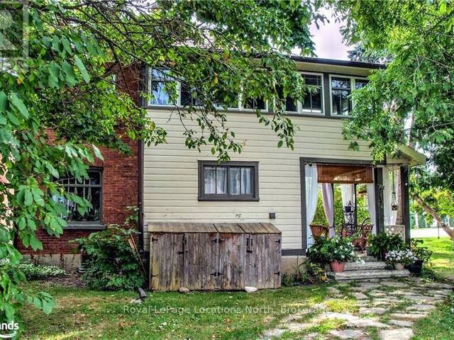 UPPER - 124 SYKES STREET S Meaford Ontario