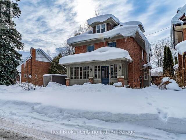 233 4TH A STREET E Owen Sound