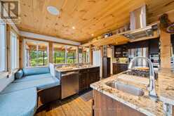 317 HEALEY LAKE ROAD The Archipelago