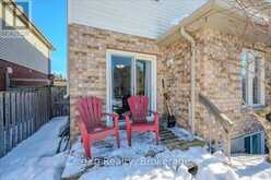 52 LAUGHLAND LANE Guelph