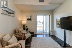 205 - 17 SPOONER CRESCENT Collingwood