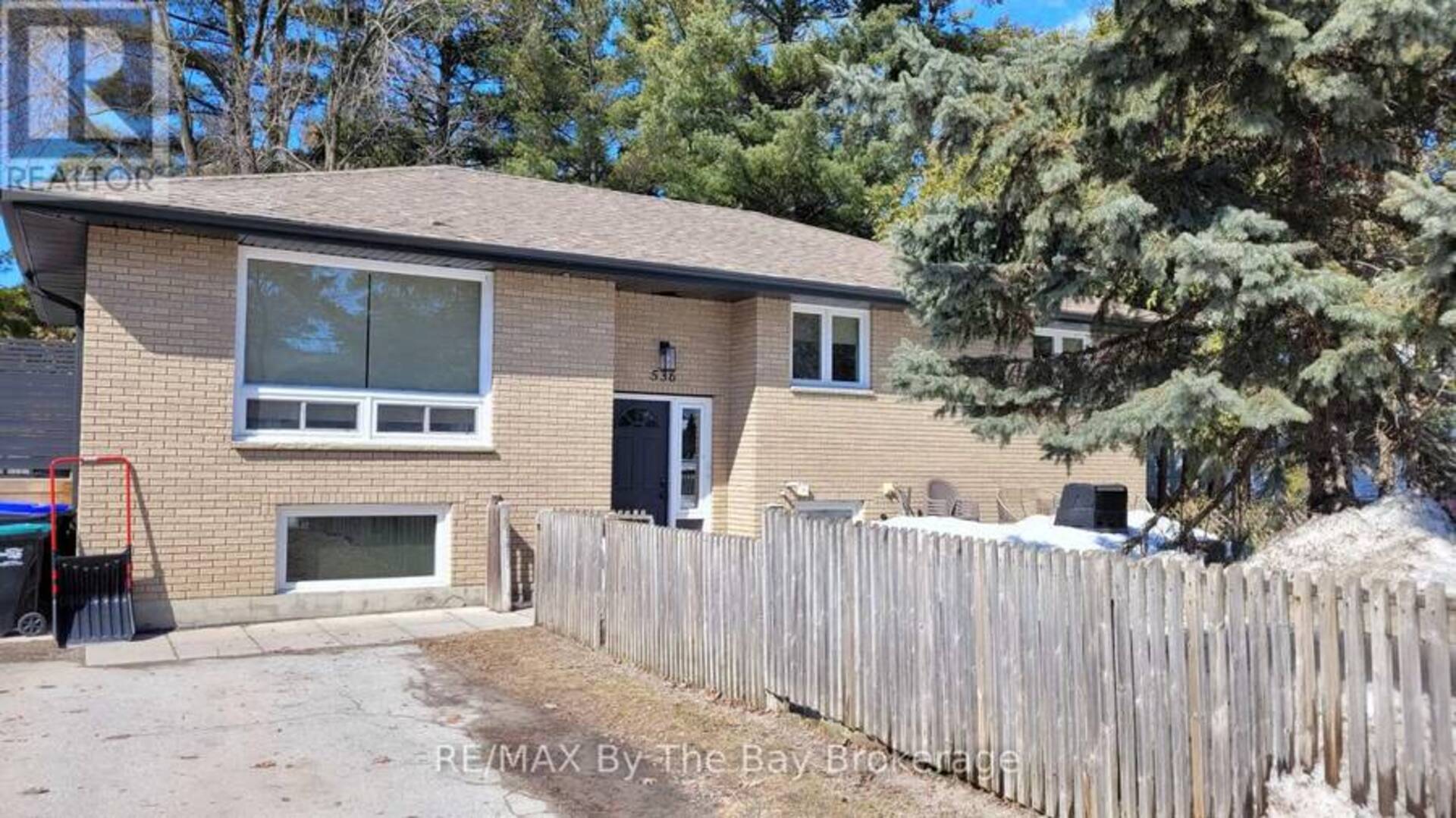 MAIN FLOOR - 536 MOSLEY STREET Wasaga Beach