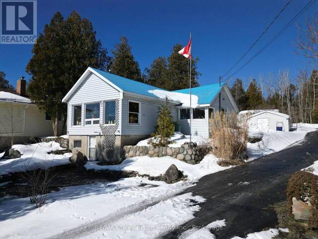 98 TAMARAC ROAD Northern Bruce Peninsula Ontario