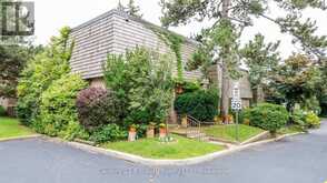 25 REDSTONE PATH Toronto