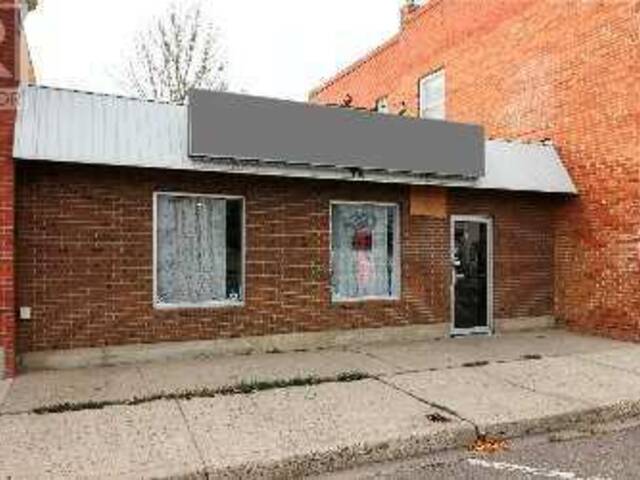 106 Broadway Avenue E Redcliff