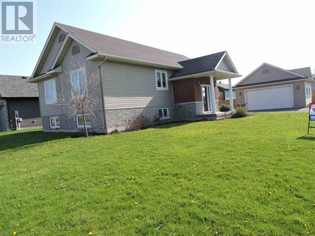 44 Chatfield DR Sault Ste. Marie Ontario