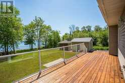 25 Lighthouse Point DR Thessalon