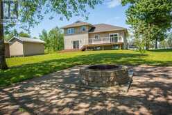 25 Lighthouse Point DR Thessalon