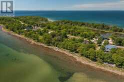 25 Lighthouse Point DR Thessalon