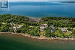 55 Lighthouse Point DR Thessalon