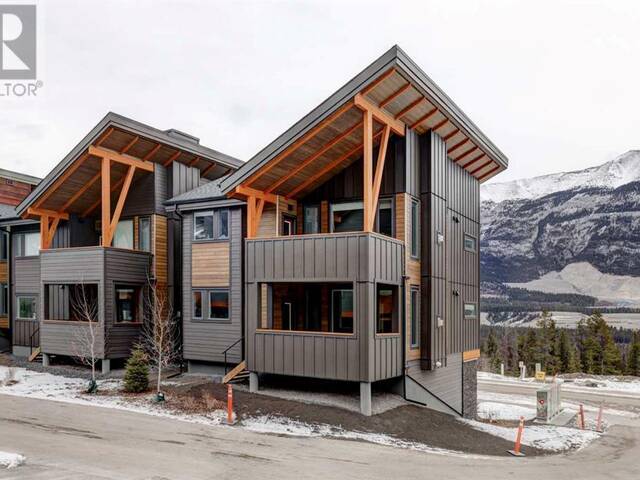 202F, 209 Stewart Creek Rise Canmore