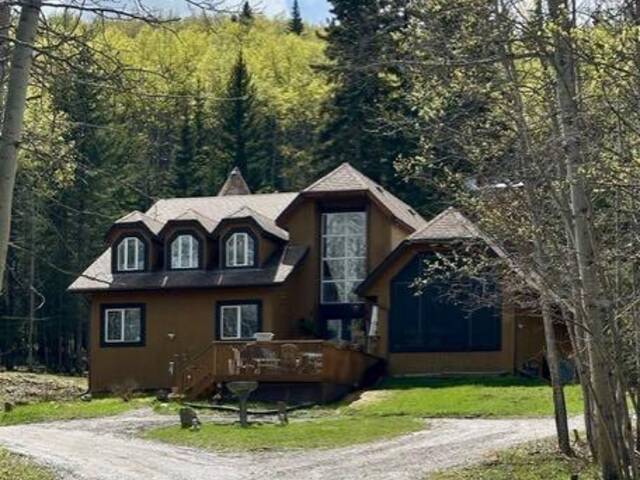 135 Wild Rose Close Bragg Creek