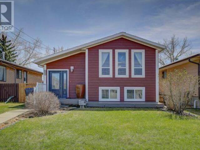 1345 4 Avenue SW Drumheller