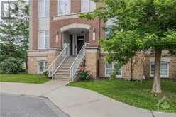 722 CHAPMAN MILLS DRIVE UNIT#A Ottawa