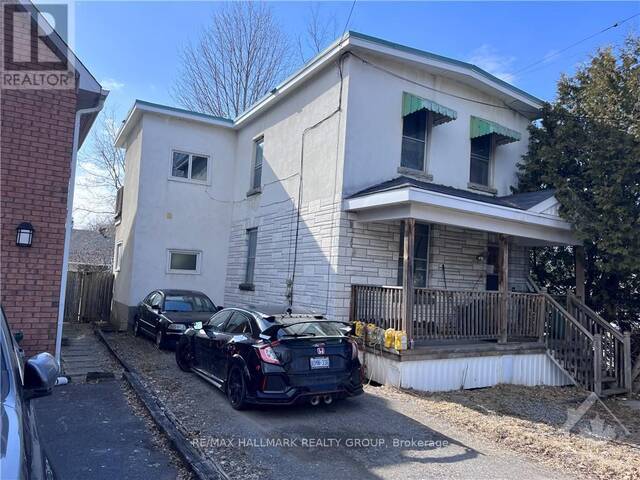 558 TWEEDSMUIR AVENUE Ottawa Ontario