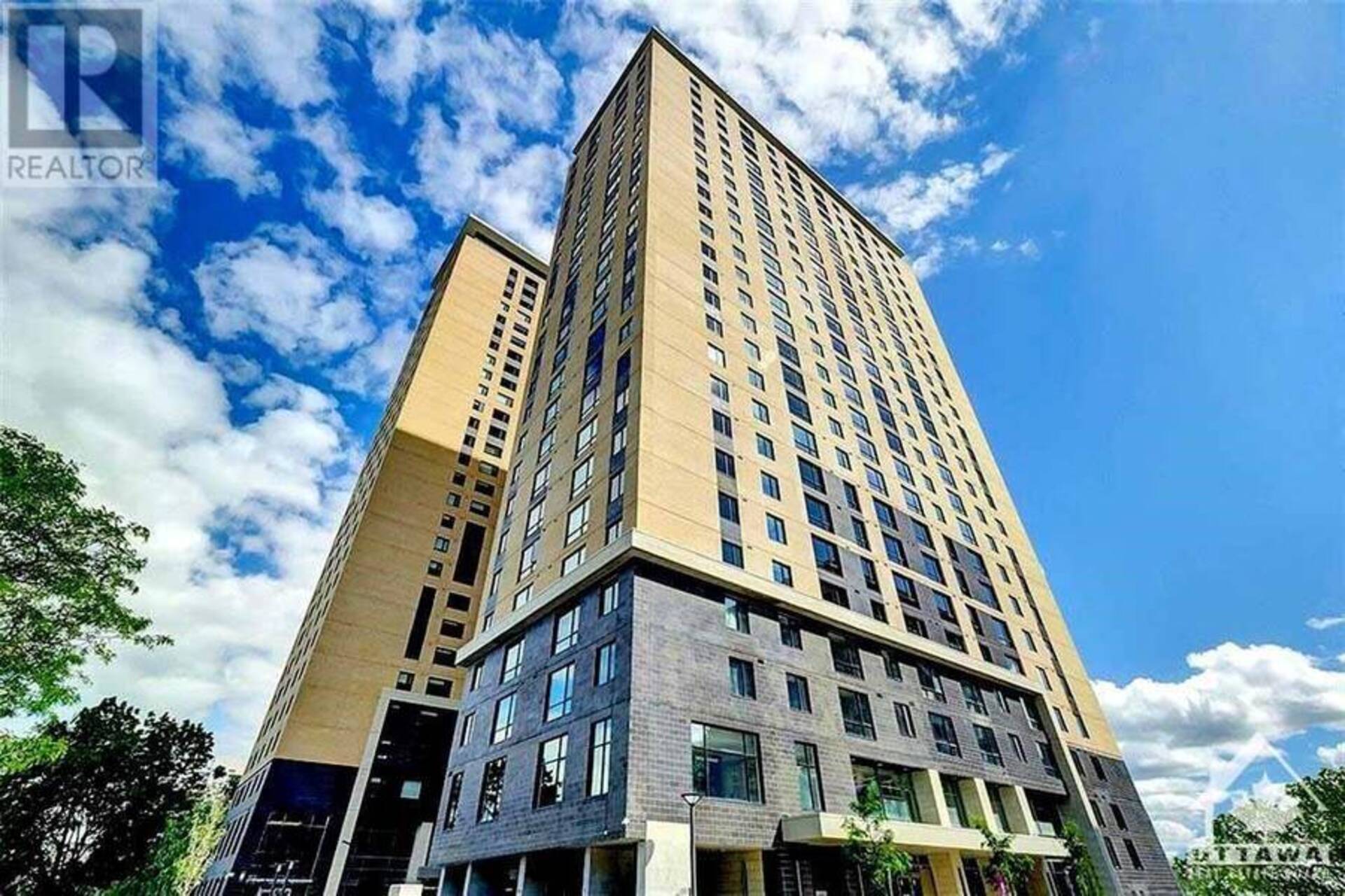 105 CHAMPAGNE AVENUE UNIT#1511 Ottawa