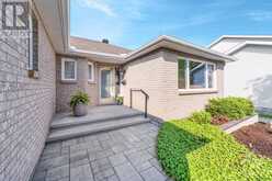 8 RANDALL JAMES DRIVE Ottawa