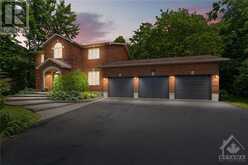 5587 PETTAPIECE CRESCENT Manotick