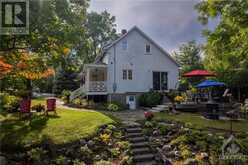 1119 TIGHE STREET Manotick