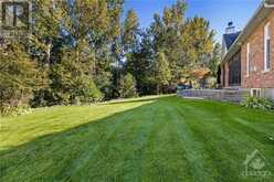 5426 WADELL COURT Manotick