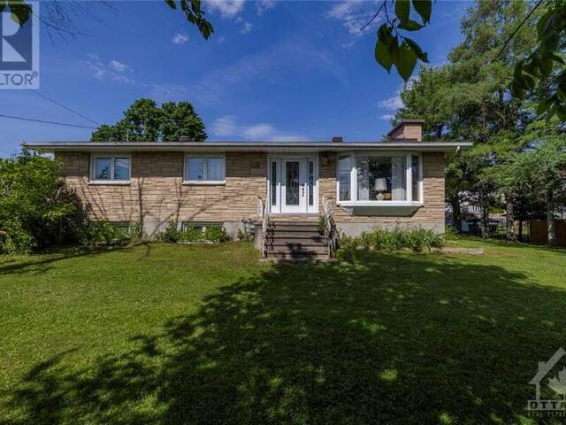 915 ST-JEAN STREET Rockland Ontario