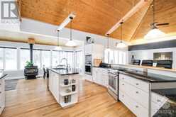 4 ALEUTIAN ROAD Ottawa