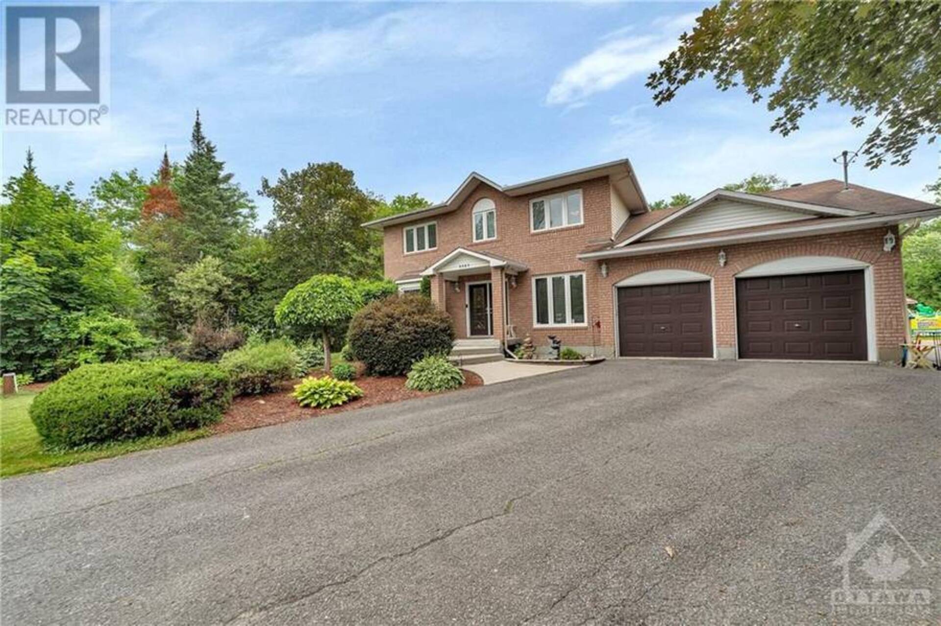 1141 MEADOW LANE ROAD Ottawa