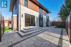 888 MELWOOD AVENUE Ottawa