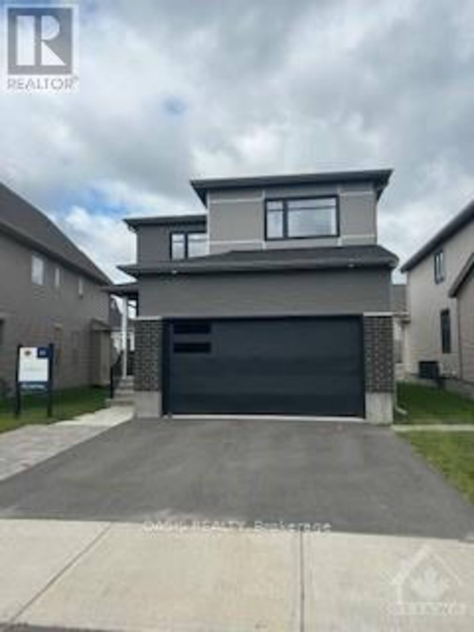 519 EDENWYLDE DRIVE Ottawa