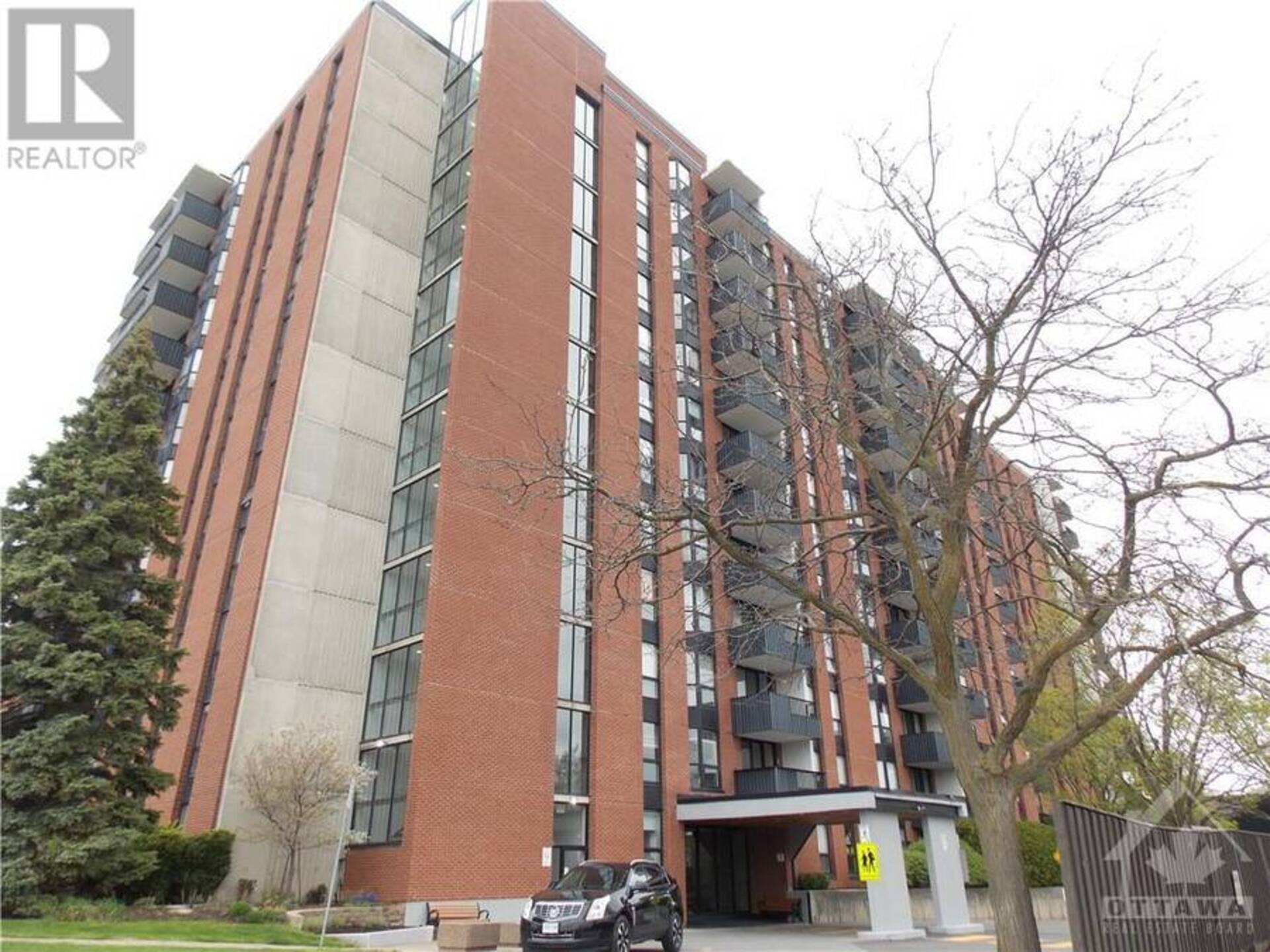 2951 RIVERSIDE DRIVE UNIT#403 Ottawa