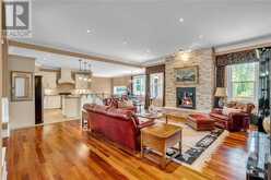 6730 SUNCREST DRIVE Ottawa