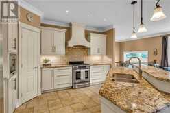 6730 SUNCREST DRIVE Ottawa