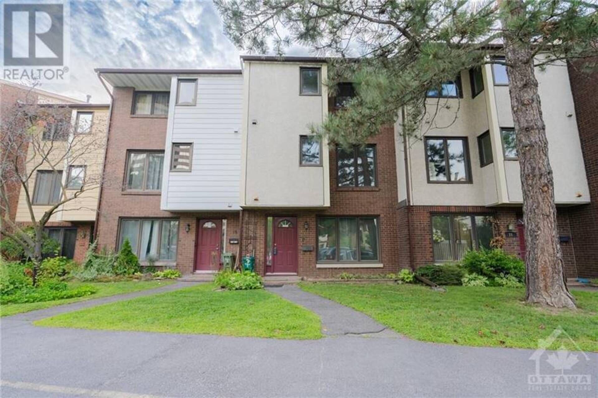 3350 SOUTHGATE ROAD UNIT#17 Ottawa