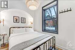 237 NEPEAN STREET Ottawa