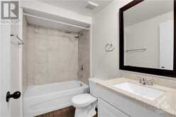 18 KNOLLSBROOK DRIVE UNIT#C Ottawa