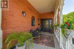 421 LAURIER AVENUE E Ottawa