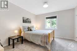 5525 PETTAPIECE CRESCENT Manotick