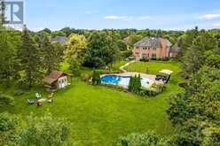 5525 PETTAPIECE CRESCENT Manotick