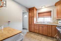 15 FOXHILL WAY UNIT#A Ottawa